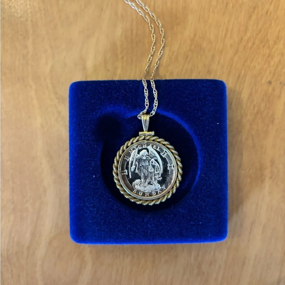 Archangel Michael Necklace - Picture 3 of 5